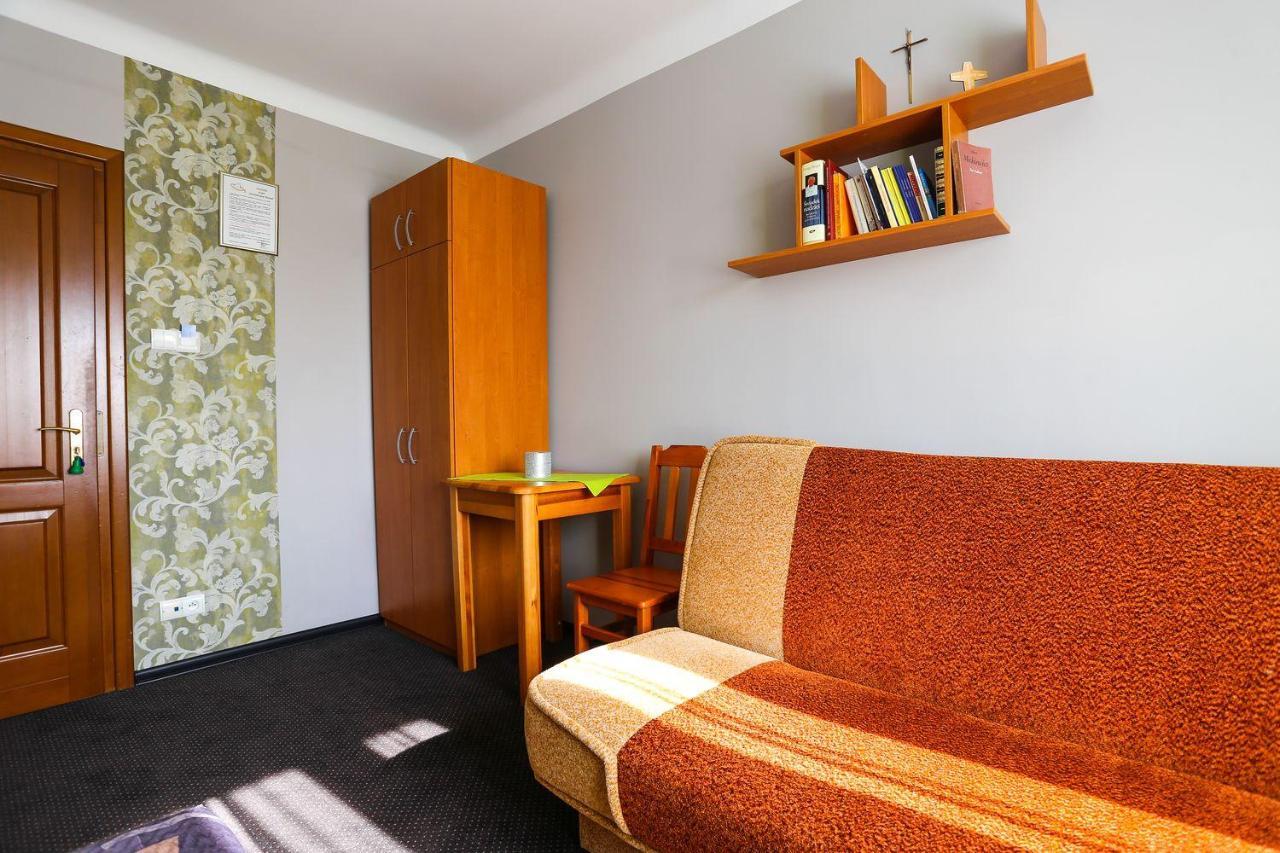 Hostel Wieczernik Dom Rekolekcyjny Ksiezy Pallotynow Swieta Katarzyna (Swietokrzyskie)