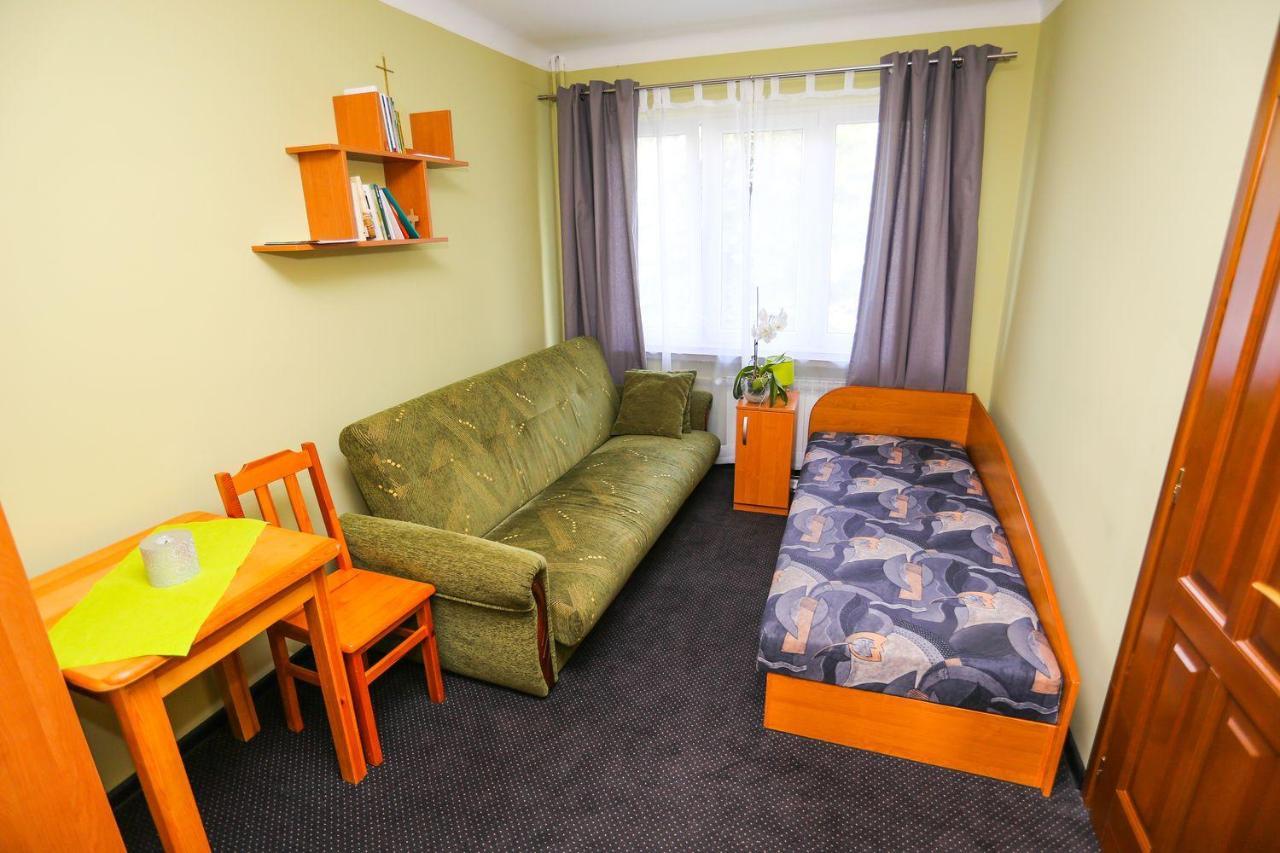 Hostel Wieczernik Dom Rekolekcyjny Ksiezy Pallotynow *